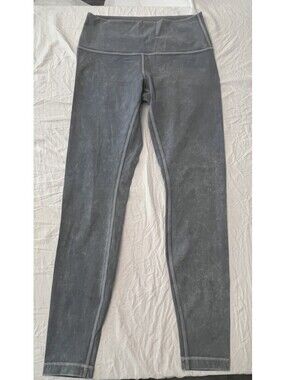 Lululemon Yoga  Pants Gray  Size 8